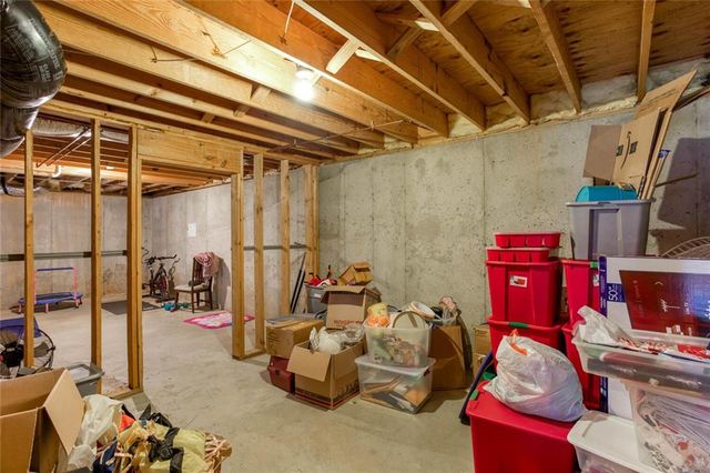 665 Braidwood NW, Acworth, GA 30101