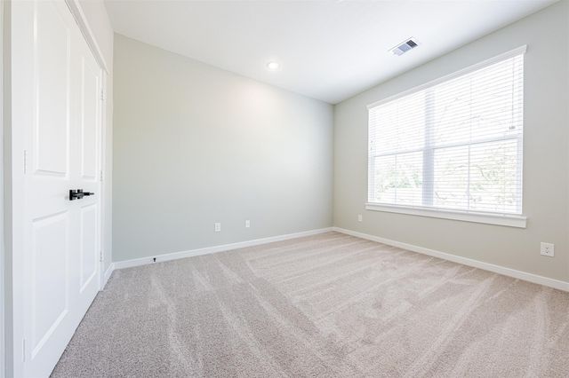 8402 Berry Green Lane, Houston, TX 77022