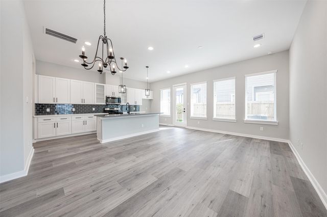 8402 Berry Green Lane, Houston, TX 77022