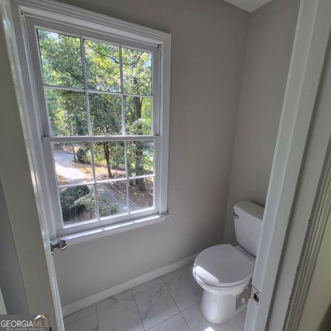 2201 Brookfield Circle, Lawrenceville, GA 30043