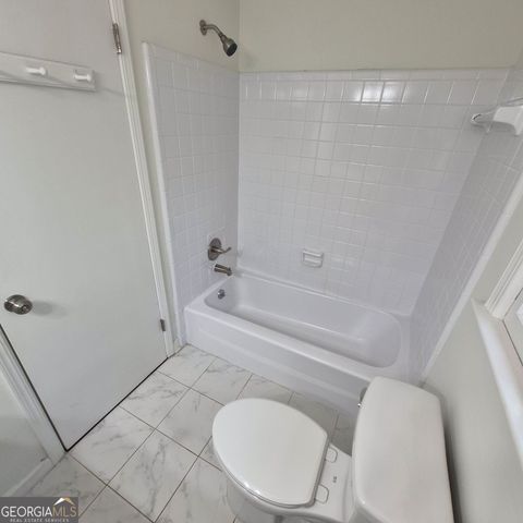 2201 Brookfield Circle, Lawrenceville, GA 30043