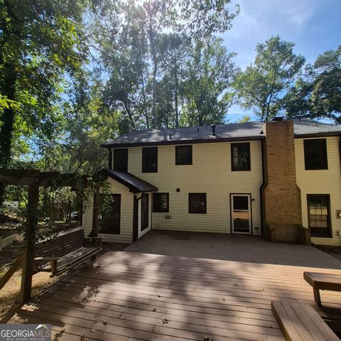 2201 Brookfield Circle, Lawrenceville, GA 30043