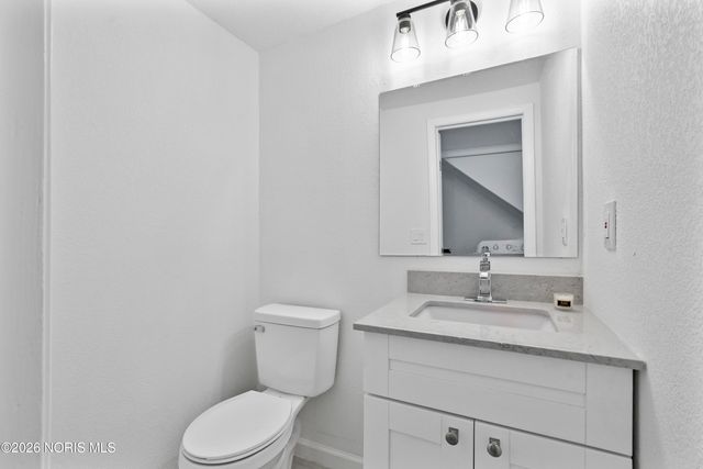 14590 Liberty Hi Road, Bowling Green, OH 43402