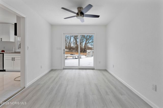 14590 Liberty Hi Road, Bowling Green, OH 43402