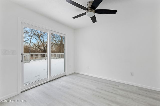 14590 Liberty Hi Road, Bowling Green, OH 43402