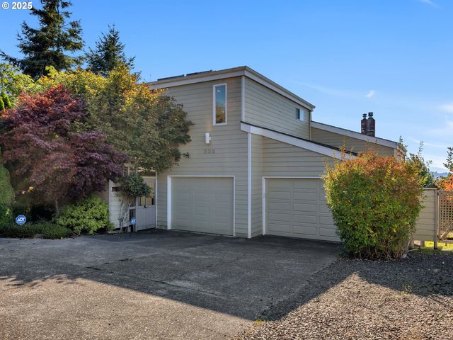 325 W NIAGARA Ave, Astoria, OR 97103