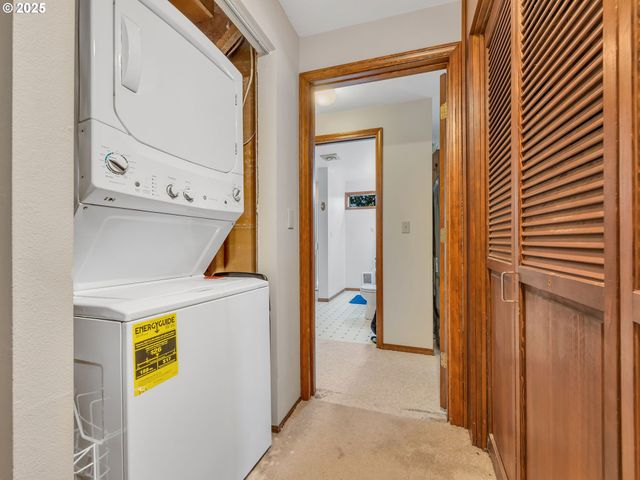 325 W NIAGARA Ave, Astoria, OR 97103