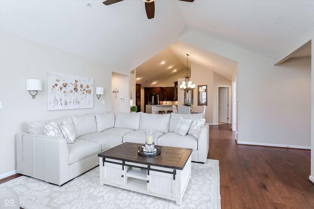5718 Lifestyle Drive, Indianapolis, IN 46237