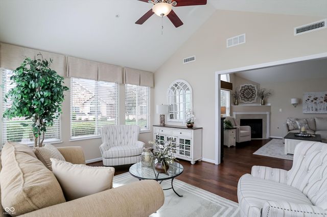 5718 Lifestyle Drive, Indianapolis, IN 46237