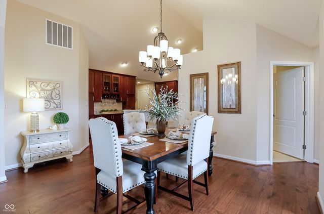 5718 Lifestyle Drive, Indianapolis, IN 46237