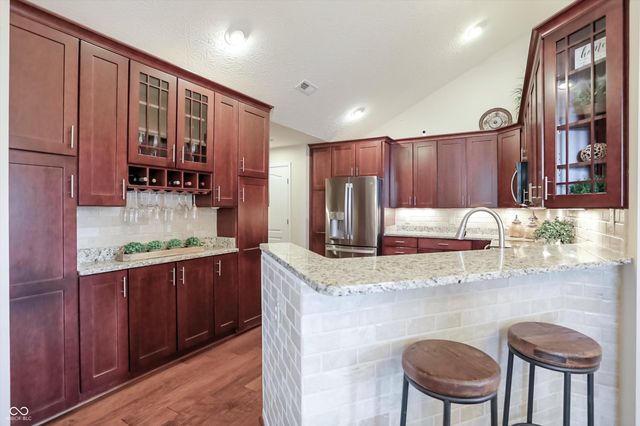 5718 Lifestyle Drive, Indianapolis, IN 46237