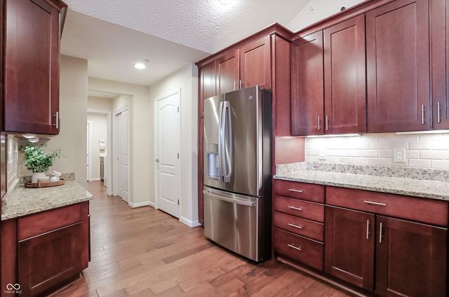5718 Lifestyle Drive, Indianapolis, IN 46237