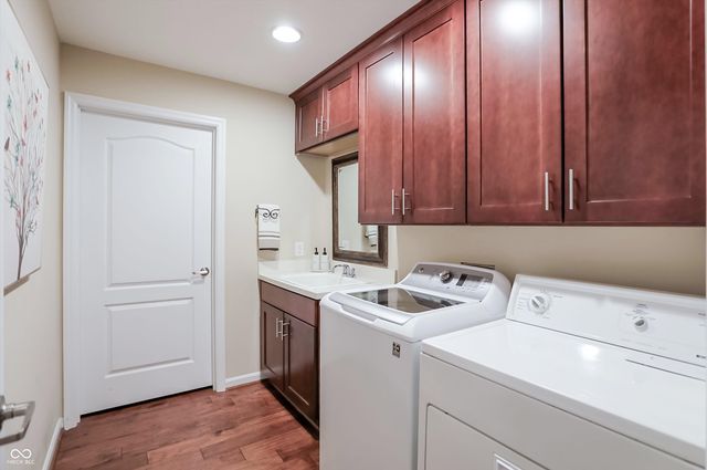 5718 Lifestyle Drive, Indianapolis, IN 46237