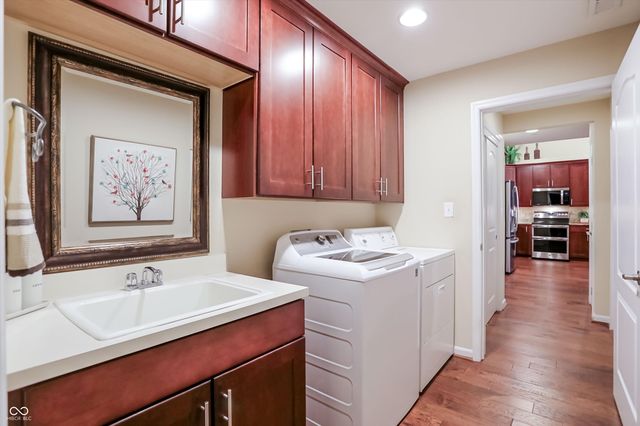 5718 Lifestyle Drive, Indianapolis, IN 46237