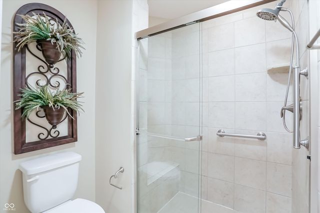 5718 Lifestyle Drive, Indianapolis, IN 46237