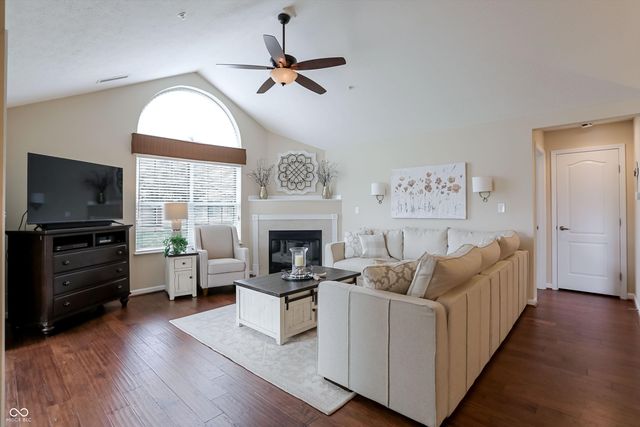 5718 Lifestyle Drive, Indianapolis, IN 46237