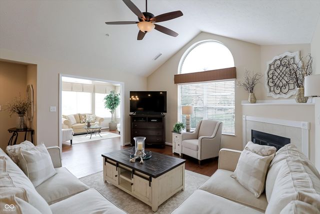 5718 Lifestyle Drive, Indianapolis, IN 46237