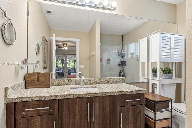 27521 SW 154th Ave, Homestead, FL 33032