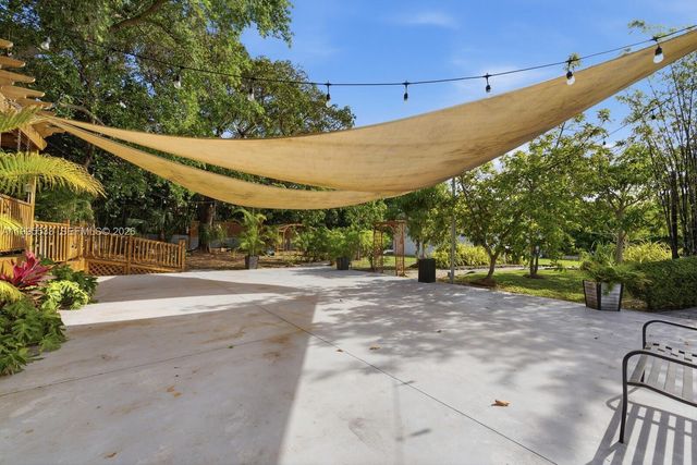 27521 SW 154th Ave, Homestead, FL 33032