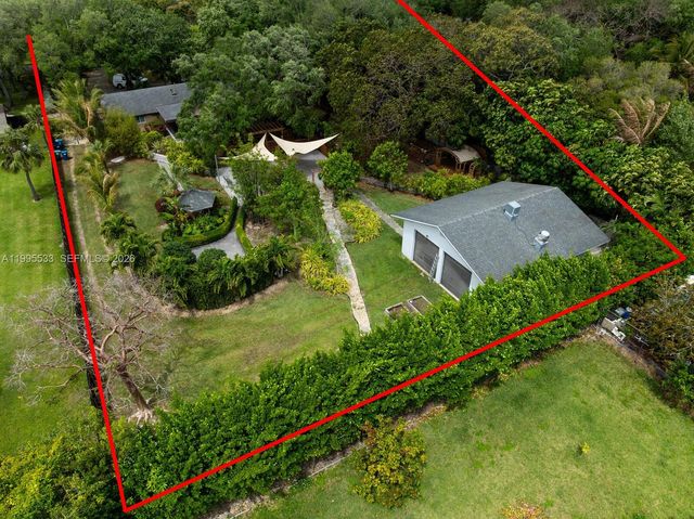 27521 SW 154th Ave, Homestead, FL 33032