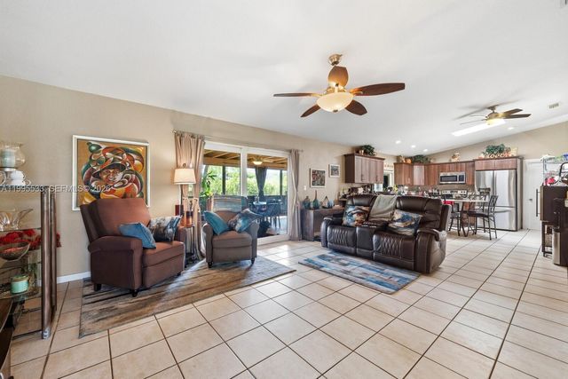 27521 SW 154th Ave, Homestead, FL 33032