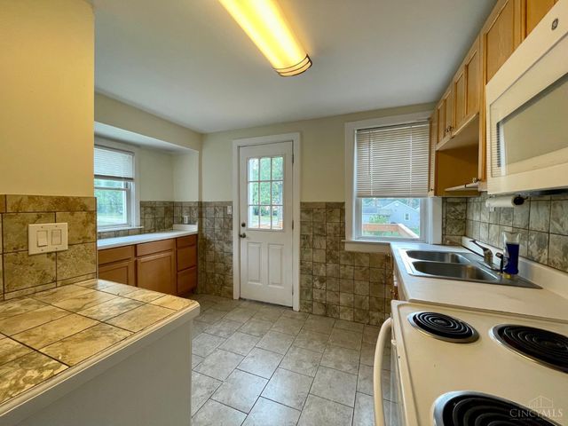 7334 Iuka Avenue, Madeira, OH 45243