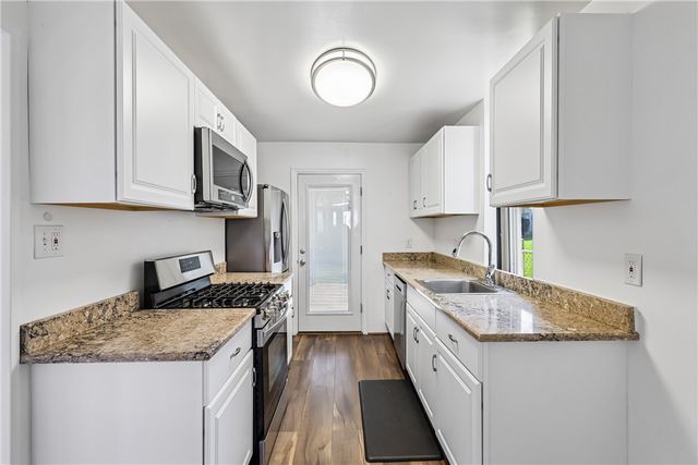 316 Quincy Ave, Mt Oliver, PA 15210