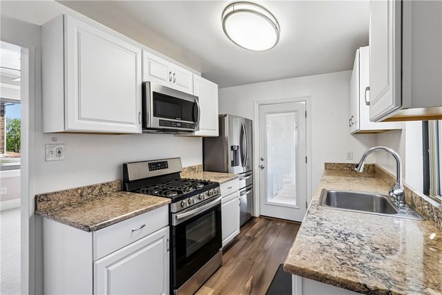 316 Quincy Ave, Mt Oliver, PA 15210