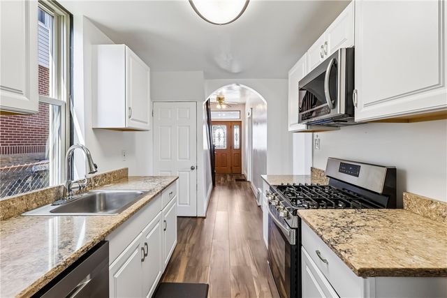 316 Quincy Ave, Mt Oliver, PA 15210