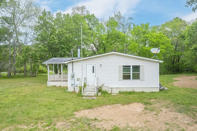 1895 Highway 48 S, Centerville, TN 37033