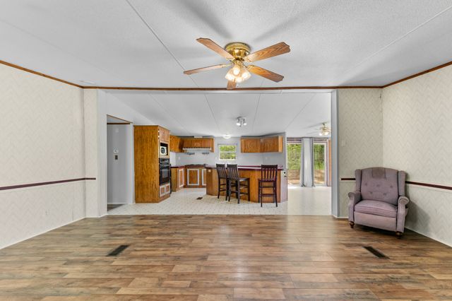 1895 Highway 48 S, Centerville, TN 37033