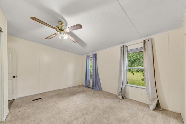 1895 Highway 48 S, Centerville, TN 37033