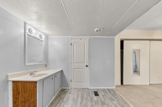 1895 Highway 48 S, Centerville, TN 37033