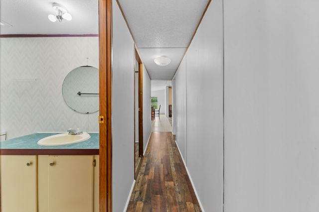 1895 Highway 48 S, Centerville, TN 37033