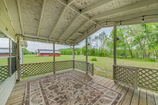 1895 Highway 48 S, Centerville, TN 37033