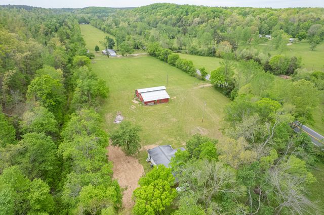 1895 Highway 48 S, Centerville, TN 37033
