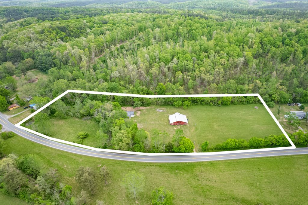 1895 Highway 48 S, Centerville, TN 37033