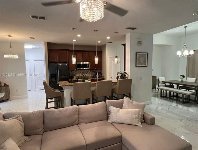 3816 Blue Dasher, Kissimmee, FL 34744