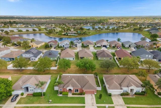 3816 Blue Dasher, Kissimmee, FL 34744