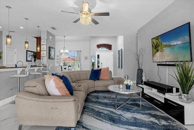 3816 Blue Dasher, Kissimmee, FL 34744