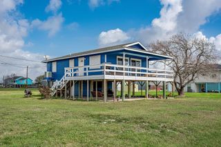 448 Stovall Drive, Palacios, TX 77465