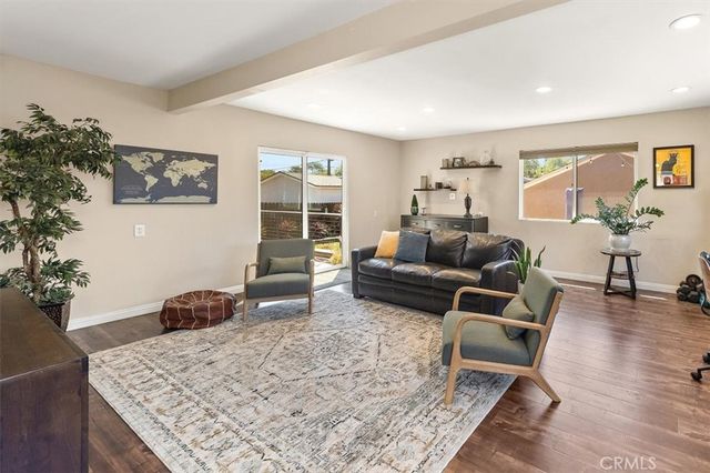 594 Winn, Upland, CA 91786