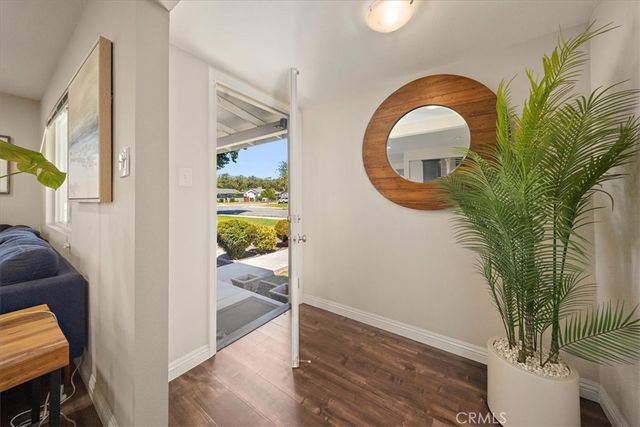 594 Winn, Upland, CA 91786