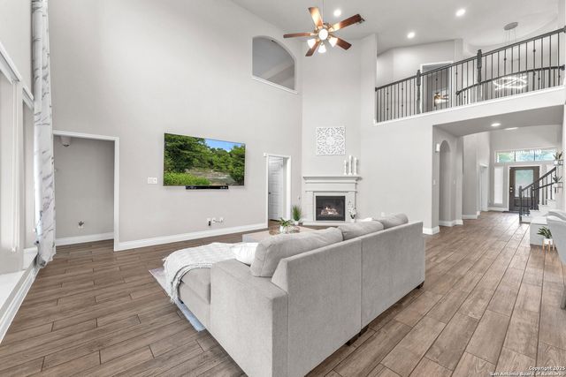 8823 HIDEOUT BND, San Antonio, TX 78254