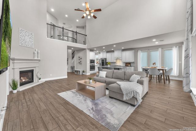 8823 HIDEOUT BND, San Antonio, TX 78254