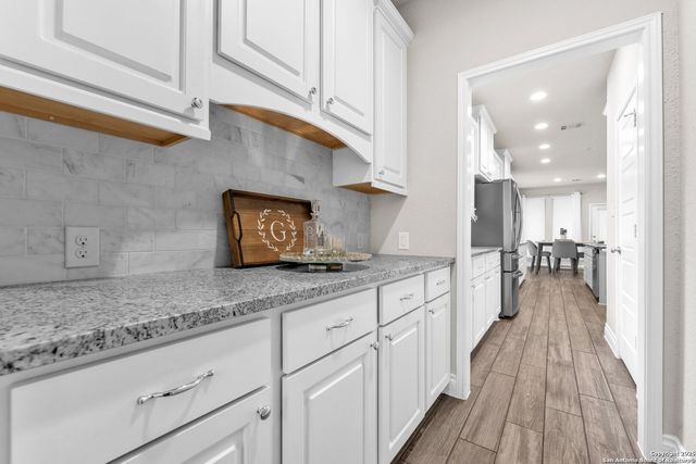 8823 HIDEOUT BND, San Antonio, TX 78254