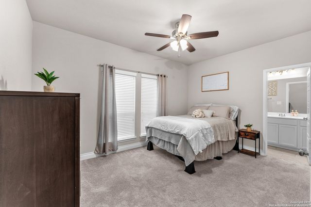 8823 HIDEOUT BND, San Antonio, TX 78254