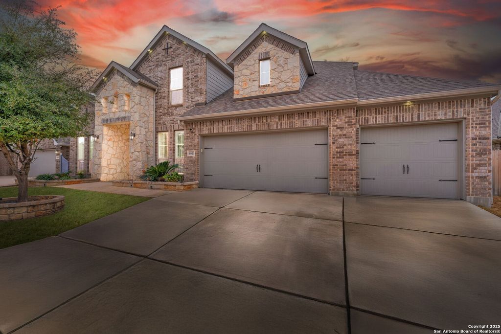 8823 HIDEOUT BND, San Antonio, TX 78254
