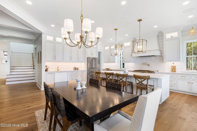 561 Avocet Drive, Beaufort, NC 28516