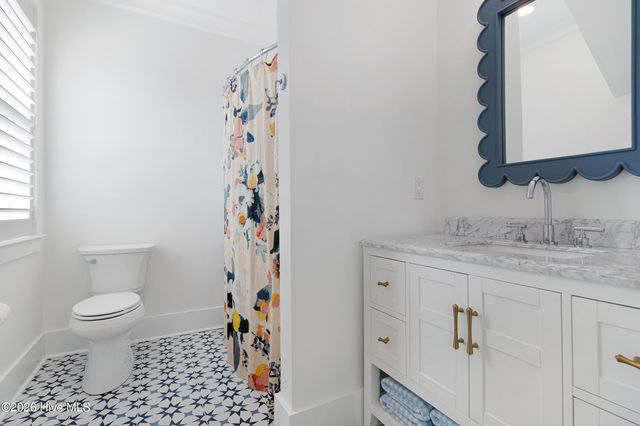 561 Avocet Drive, Beaufort, NC 28516